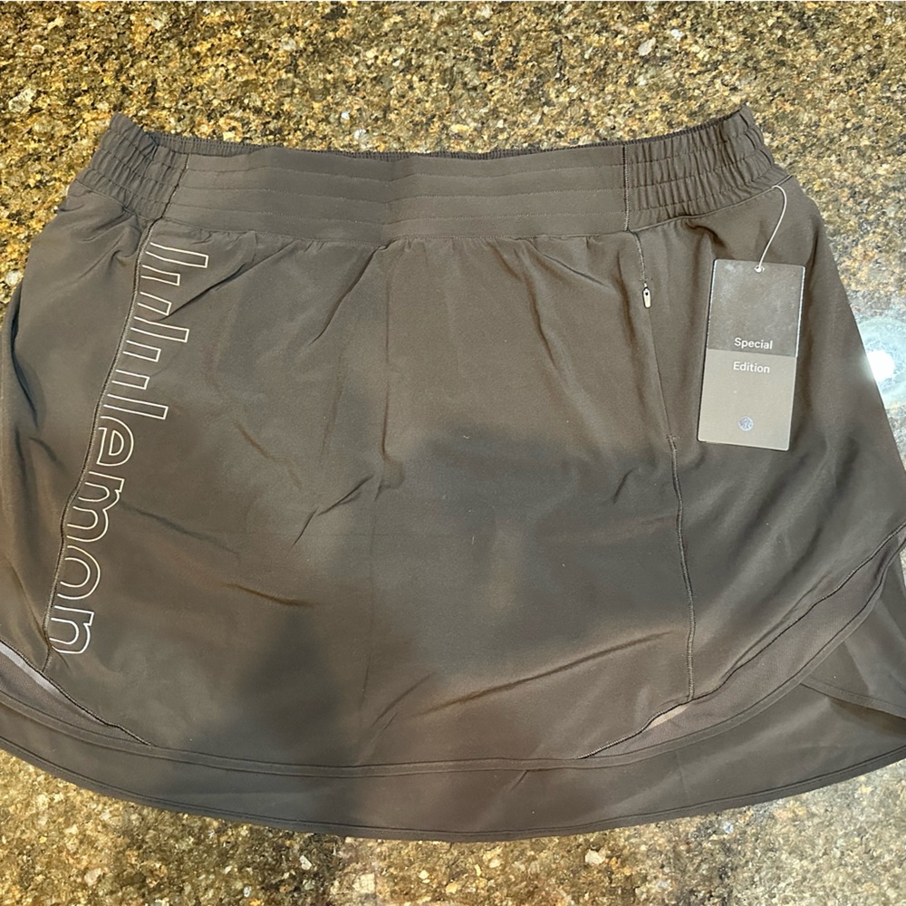Lululemon Black Hotty Hot HR Skirt - Long - Limited Edition